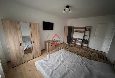 Garsonieră decomandată, mobilată în Nicolina - 1