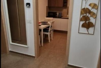 Apartament cu 2 camere decomandat în Tractorul - 5