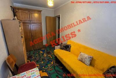 Apartament cu 3 camere semidecomandat în Calea București - 7