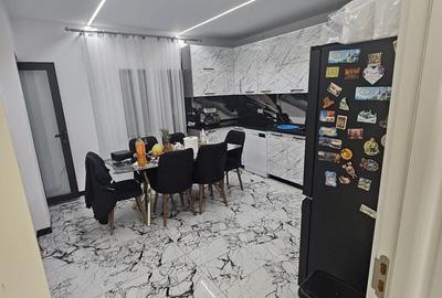 Casă cu 3 camere în Ulmi - 1