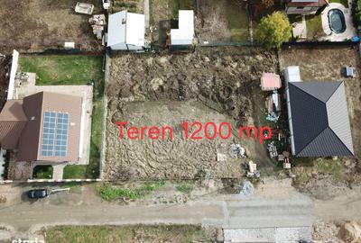 Teren de 1200 mp, în Livada - 2