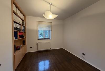 Vila in cartier rezidential cu gradina de 350 mp - 7