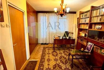 Vanzare apartament 4 camere, boxa si garaj propriu, in Ploiesti, zona Bd. Castan - 12