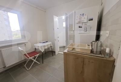 Apartament cu 2 camere decomandat, mobilat în Tractorul - 5