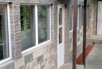 Casă cu 3 camere cu Teren 365 Mp în Central - 4