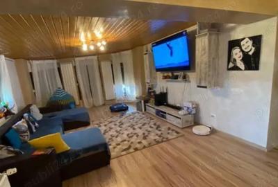 Apartament cu 3 camere decomandat în Rahova - 3