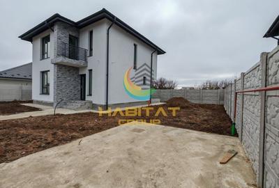 Casă individuală cu 4 camere cu Canalizare în Berceni - 1