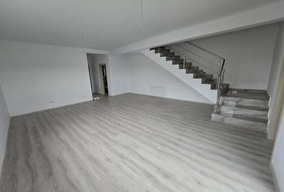 Langa Mosnita City Mall. 5 Camere. 3 Bai. Bucatarie inchisa. Langa Mosnita City Mall. 5 Camere. 3 Bai. Bucatarie inchisa. - 2