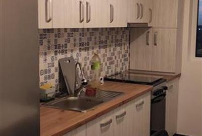 Apartament cu 2 camere decomandat, mobilat în Tractorul - 6