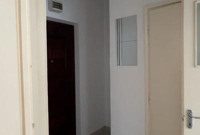 Apartament cu 2 camere semidecomandat în Titan - 8