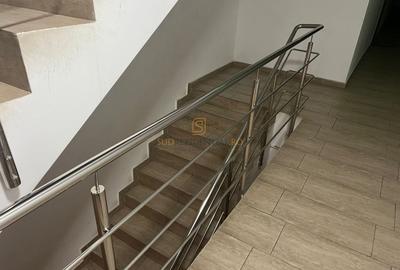 Garsonieră decomandată, mobilată în Central - 11