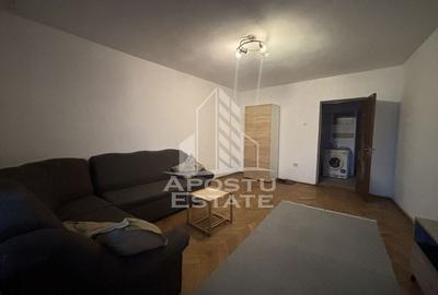 Apartament cu 3 camere si două băi in zona Sagului, decomandat - 2