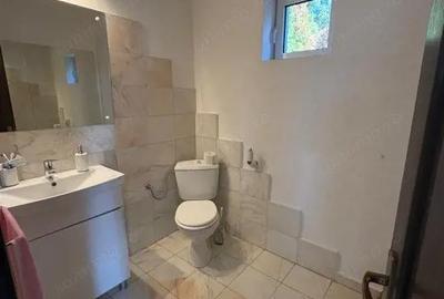 Casă cu 5 camere cu Teren 1500 Mp în Central - 13