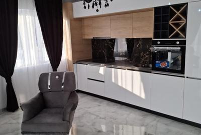 Apartament cu 3 camere decomandate - 15