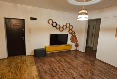 Tomis plus , bloc nou cu lift si boxa - 3