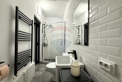 Apartament 2 camere ultracentral, impartit in 2 unitati - parcare - 12