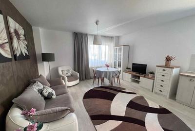 Apartament 3 camere, decomandat - zona Tractorul