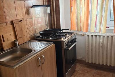 Garsonieră decomandată în Prundu - 3