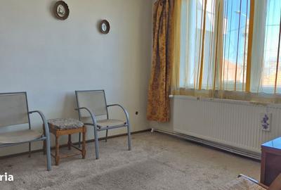 Casă cu 4 camere cu Teren 300 Mp în Central - 3