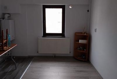 Apartament cu 2 camere decomandat în Central - 8