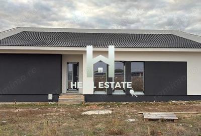 Casă cu 3 camere cu Teren 290 Mp în Urseni - 2