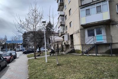 Spațiu comercial, de 55 mp, în Central - 1