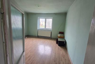 Casă individuală cu 5 camere cu Teren 3097 Mp în Șuștiu - 3