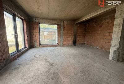 Duplex cu 4 camere cu Canalizare în Sânandrei - 1