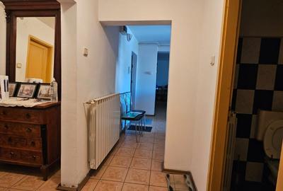 Apartament 3 camere, 2 balcoane,etaj 2, zona Dorobanti, langa Biserica noua - 4