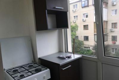 Apartament cu 2 camere decomandat în Malu Roșu - 3