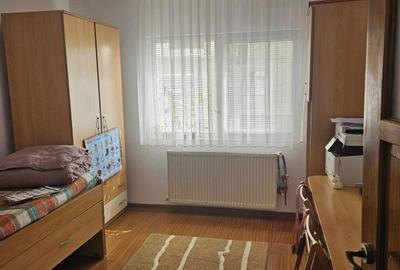 Apartament cu 4 camere decomandat în Central - 5