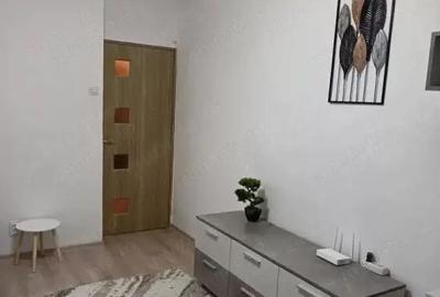 Garsonieră decomandată în Piața Unirii - 4