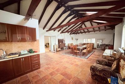 Casa de vanzare, 534 mp, teren 16.351 mp, zona Sud-Est - 31