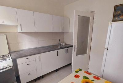 Apartament cu 2 camere decomandat în Central - 3