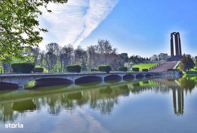 Casă cu 10 camere cu Teren 200 Mp în Parcul Carol