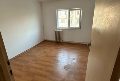 🏠 Apartament  4 camere decomandate – Micro 5, între fostul Comtim și DDCHIM - 5