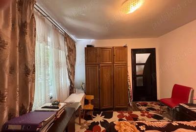 Vand 3 cam etaj 1 Posta - 1