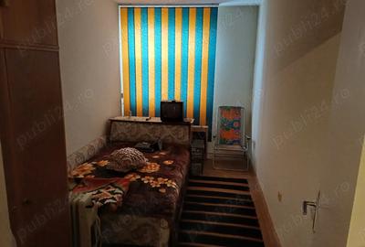 Apartament cu 3 camere decomandat în Central - 1