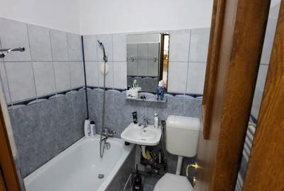 Garsonieră decomandată în Central - 2