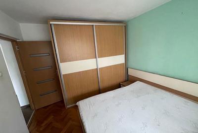 Apartament cu 3 camere decomandat în Dacia - 2