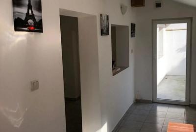 Proprietar vand casa - 2