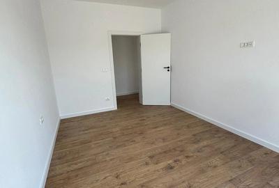 Apartament cu 2 camere semidecomandat în Torontalului - 5