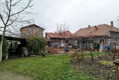 Casa de vanzare