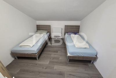 Casă cu 9 camere cu Canalizare în Central - 10