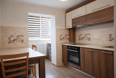 Apartament cu 3 camere decomandat, mobilat în Alfa - 4