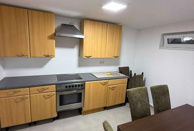 Apartament cu 3 camere decomandat în Florești - 1