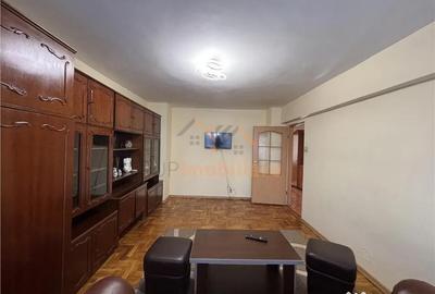 Apartament cu 3 camere decomandat în Dacia - 12