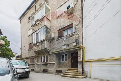 Apartament cu 3 camere la curte langa Foisorul de Foc