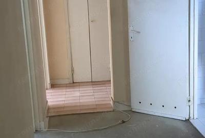 Apartament cu 3 camere decomandat în Micro 39 - 3