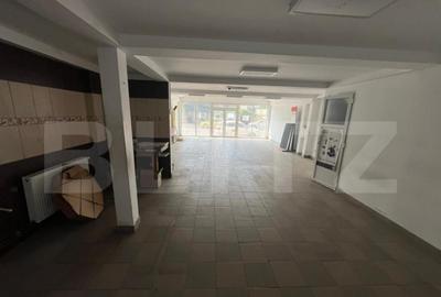 Spațiu comercial, de 160 mp, în Micro 11 - 10